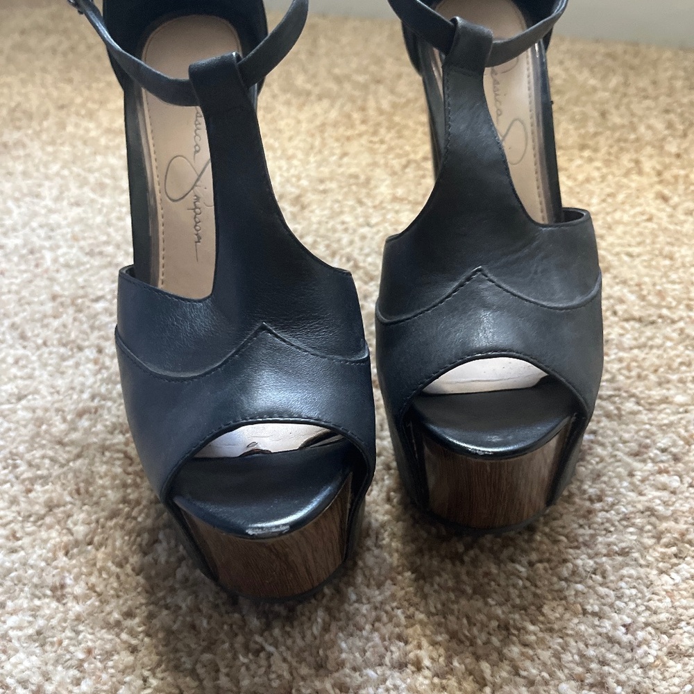Jessica Simpson Heel